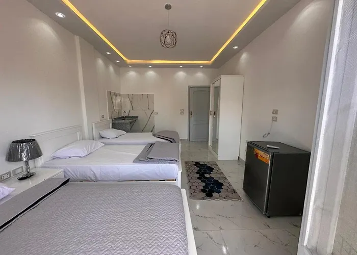 Noya House Hotel *